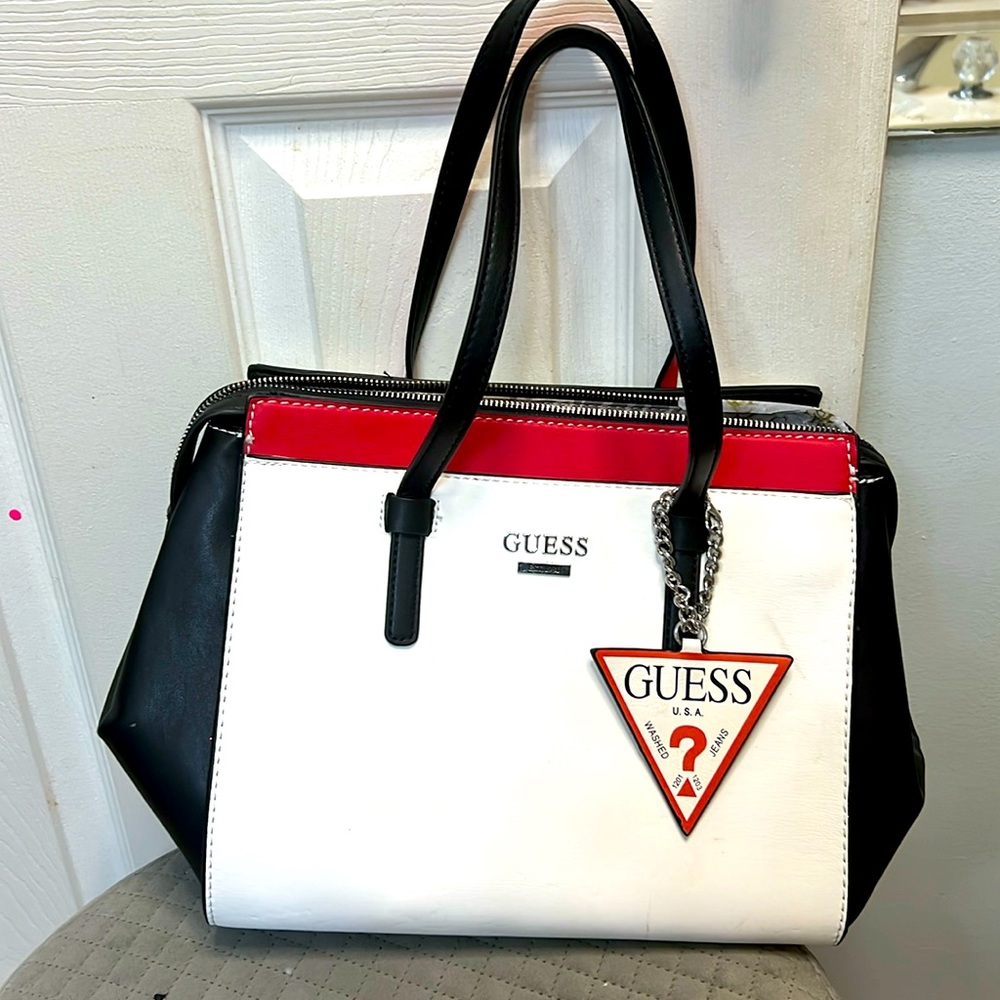 Guess Tote bag red & White.